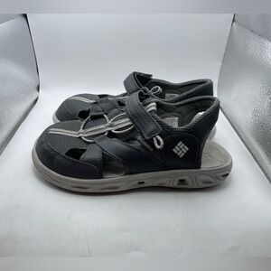 Columbia Techsun Wave Kids' Gray Sandals size 5